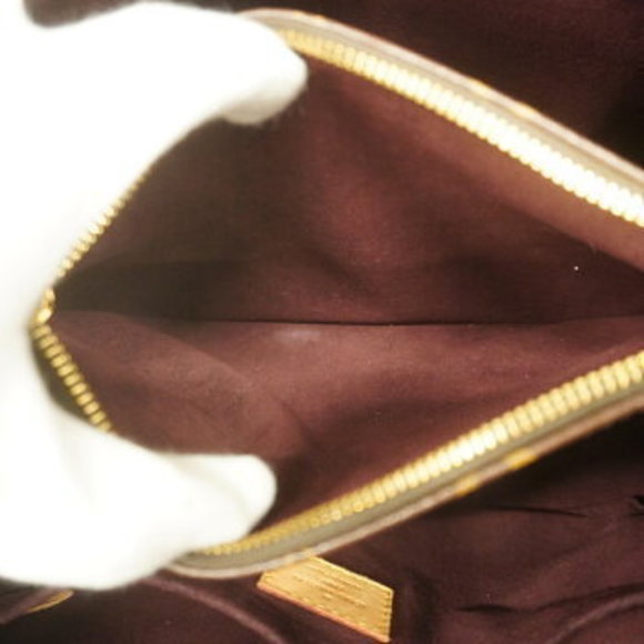 Louis Vuitton Monogram Montaigne MM Shoulder Bag - Picture 10 of 14